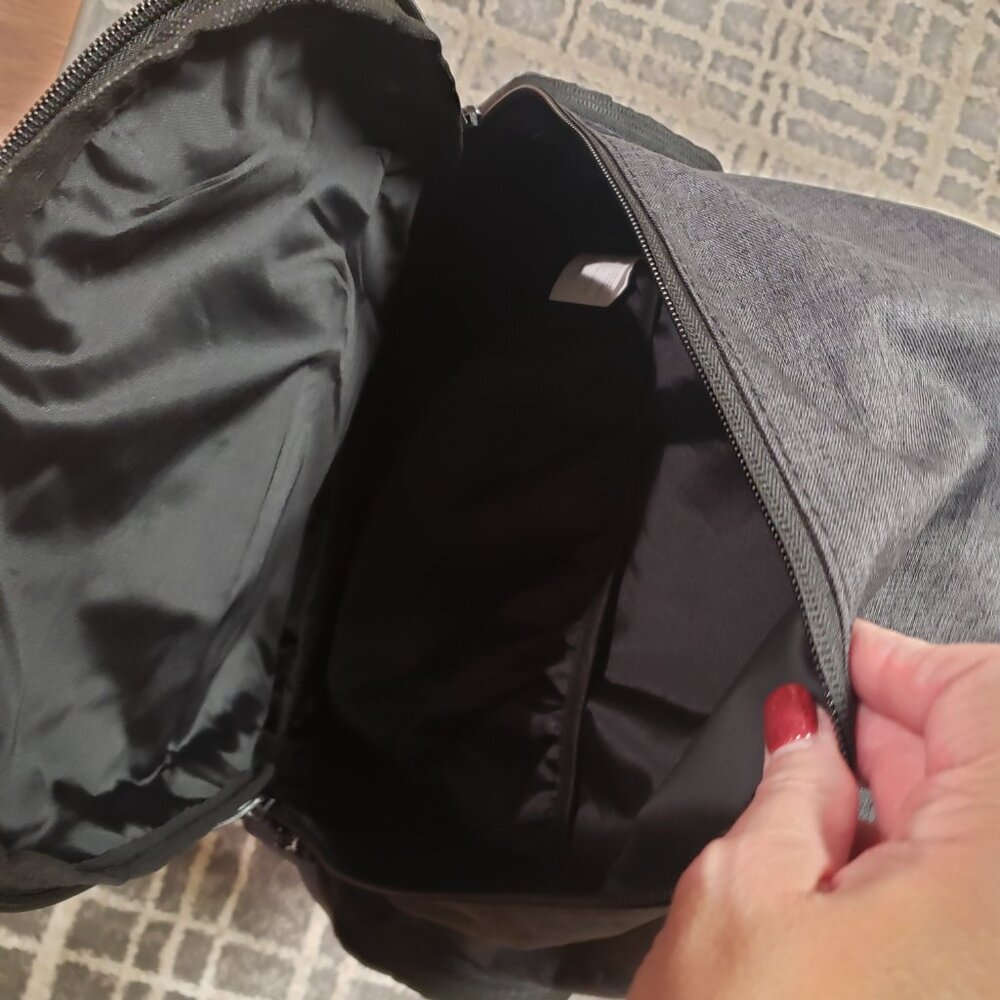 Eastsport Backpack Mult-Purpose Expandable Laptop… - image 6